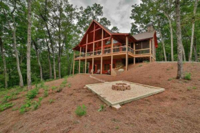 Mountain Hideaway with Hot Tub & Fire Pit
